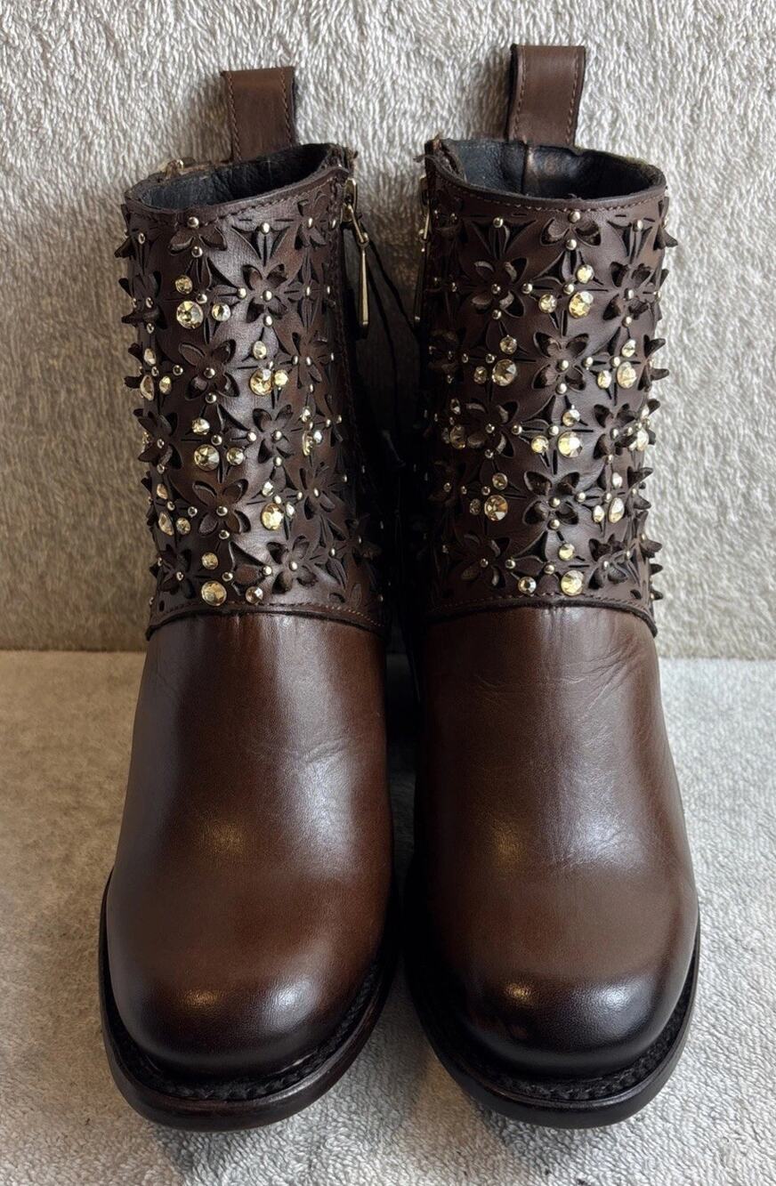 Cuadra Ladies Austrian Crystal Brown Leather Booties Size 7 M 81591